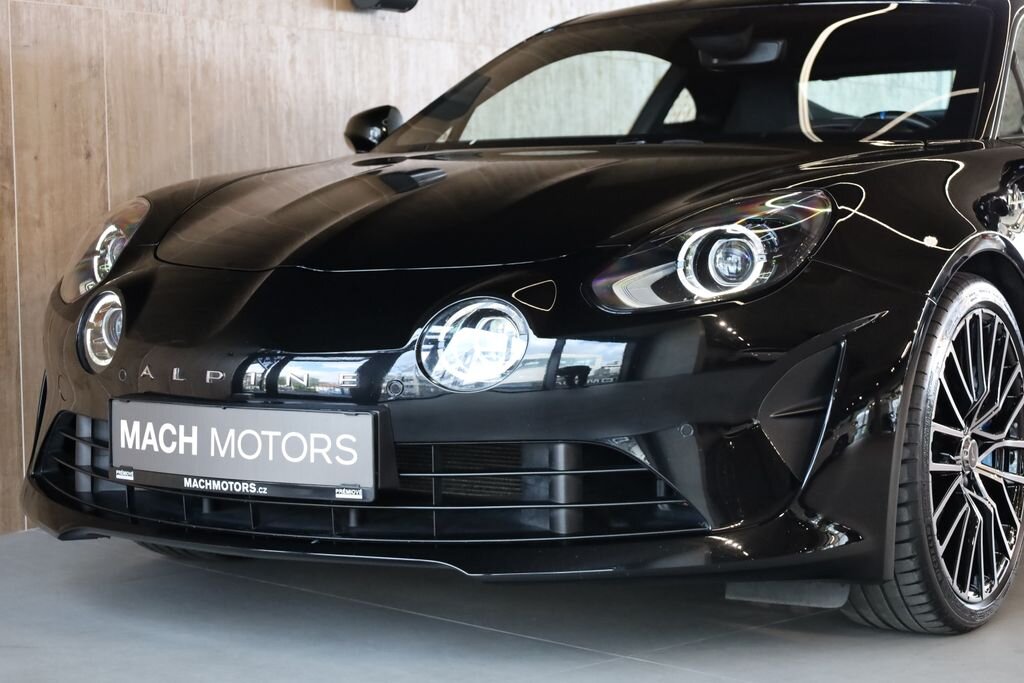 Ostatní Ostatní Kupé 1,8 l 185 kw