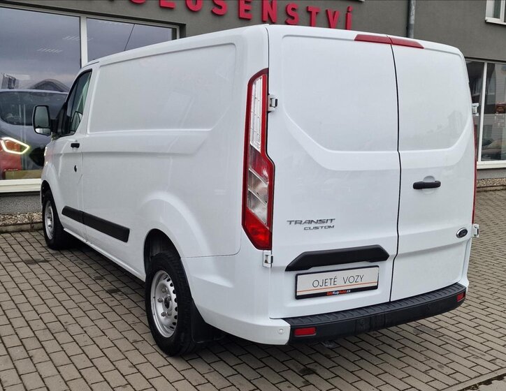 Ford Transit Custom Skříň 2,0 l 77 kw