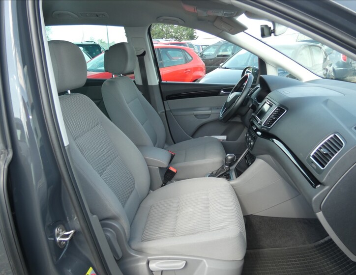 Seat Alhambra 13