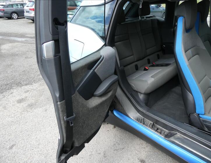 BMW i3 23