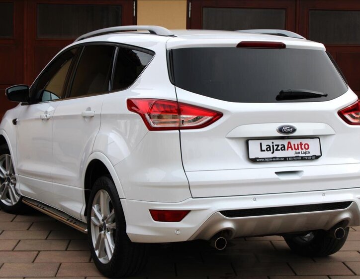 Ford Kuga SUV 1,5 l 110 kw
