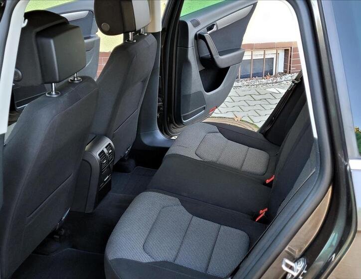 Volkswagen Passat 23