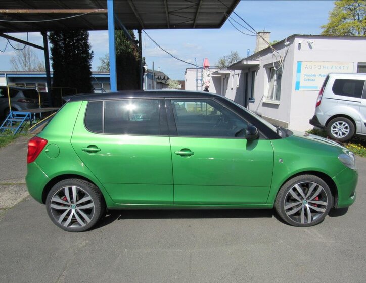 Škoda Fabia Hatchback 1,4 l 132 kw