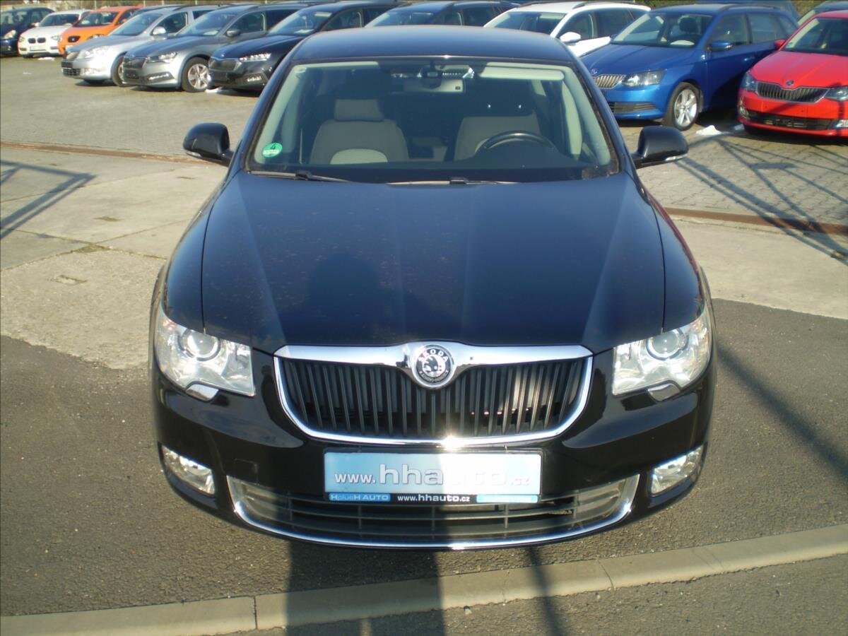 Škoda Superb Sedan 1,6 l 77 kw