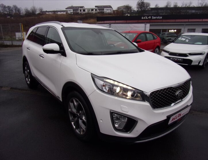 KIA Sorento 1