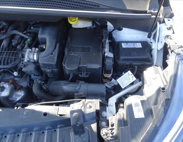 Opel Crossland X MPV 1,2 l 61 kw