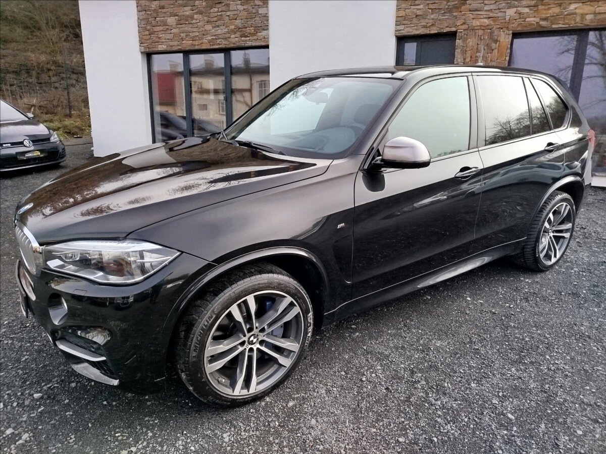 BMW X5 SUV 3,0 l 280 kw