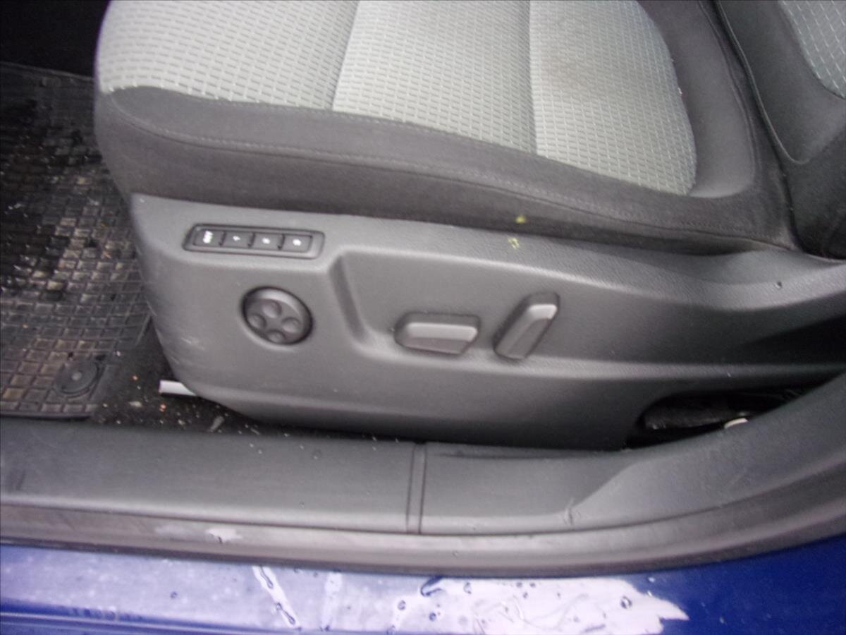 Škoda Octavia Kombi 1,6 l 77 kw