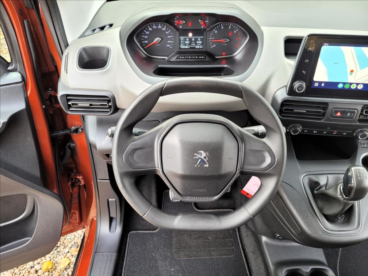 Peugeot Rifter MPV 1,5 l 75 kw