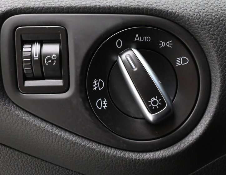 Volkswagen Sharan MPV 2,0 l 110 kw