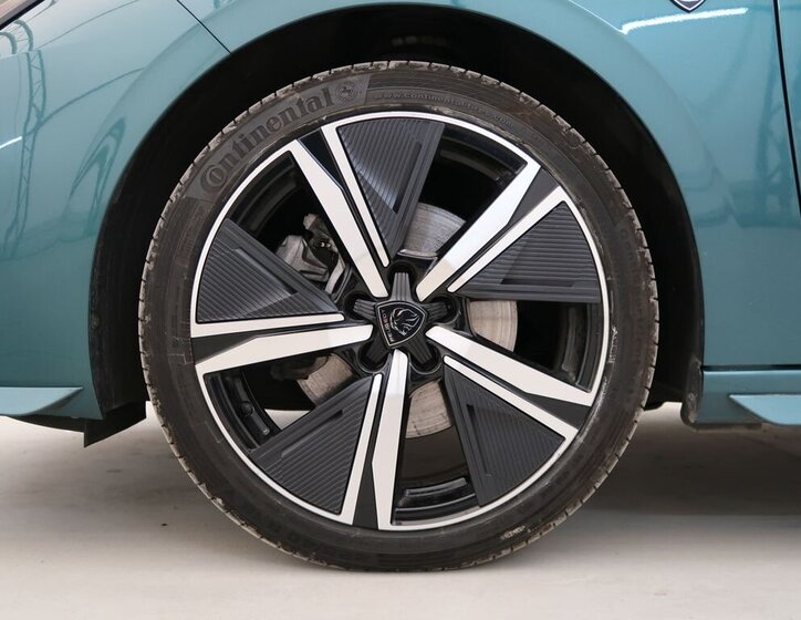 Peugeot 308 Kombi 1,2 l 100 kw