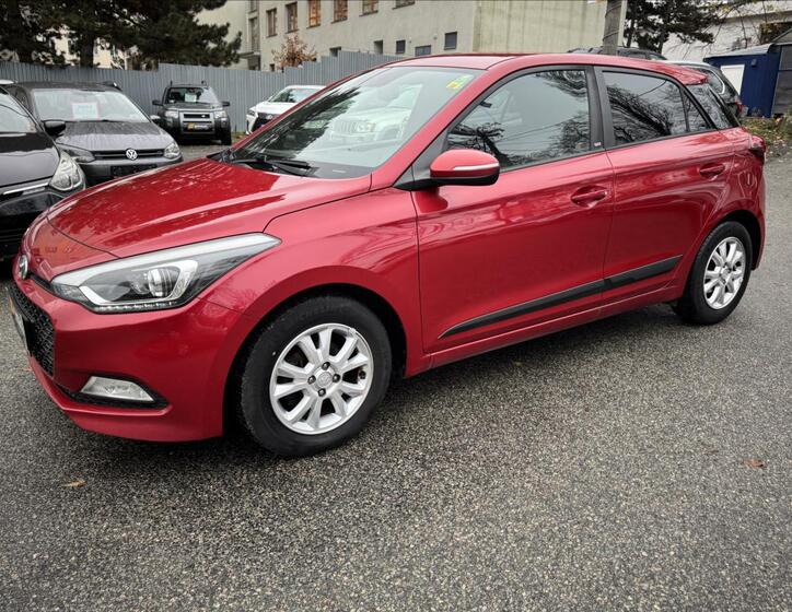 Hyundai i20 11