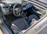 Toyota Corolla Sedan 1,5 l 92 kw