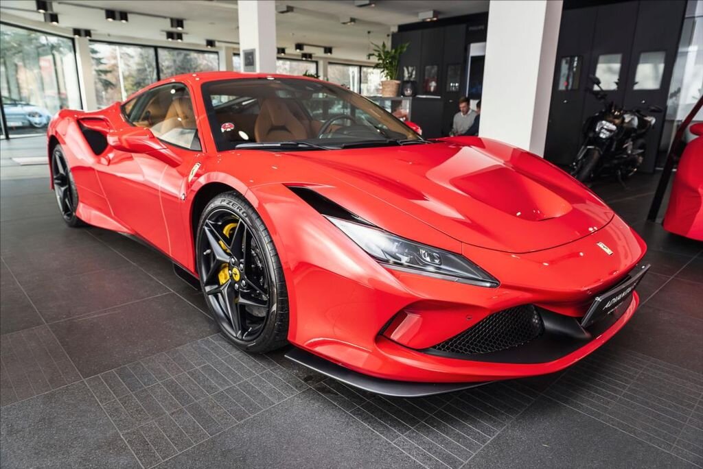 Ferrari Ostatní Kupé 3,9 l 530 kw