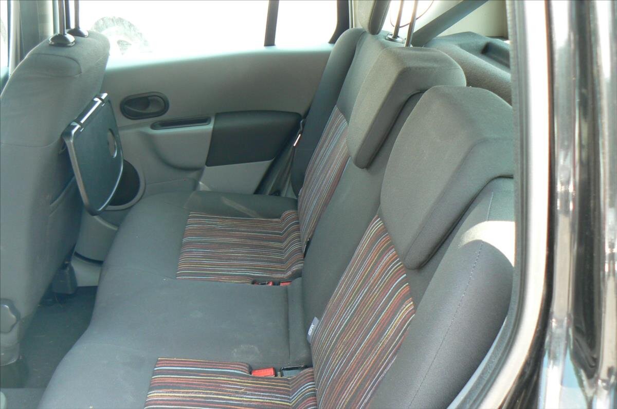 Renault Modus Kombi 1,1 l 55 kw