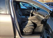 Peugeot 5008 SUV 1,5 l 96 kw