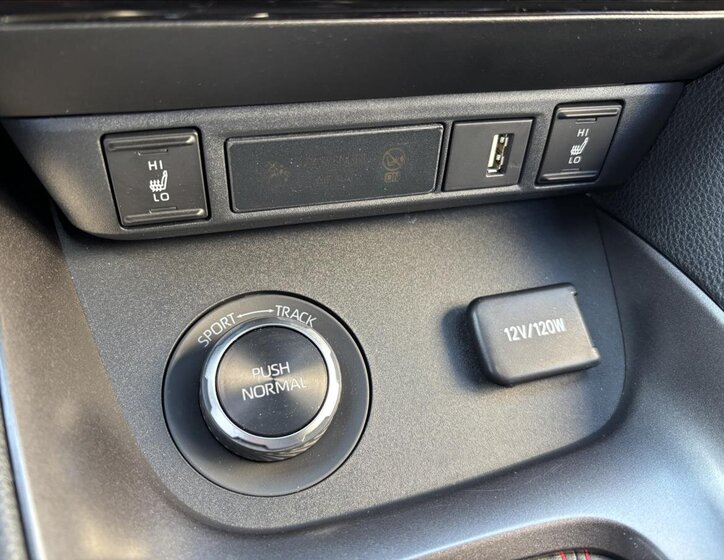 Toyota GR Yaris Hatchback 1,6 l 192 kw