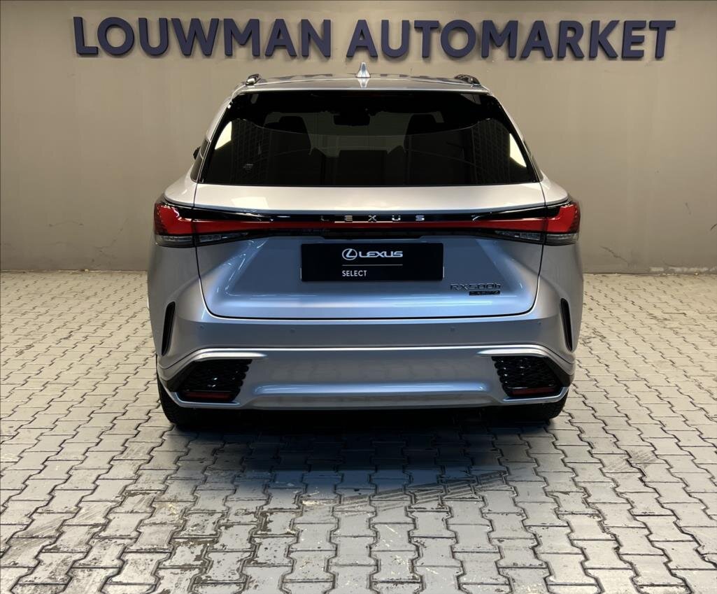 Lexus RX 500h SUV 2,4 l 273 kw