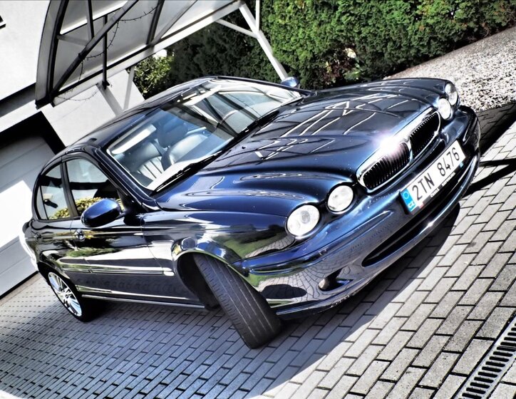 Jaguar X-Type Sedan 2,2 l 114 kw