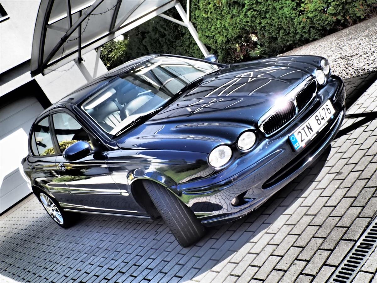 Jaguar X-Type Sedan 2,2 l 114 kw