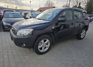 Toyota RAV4 Kombi 2,2 l 100 kw