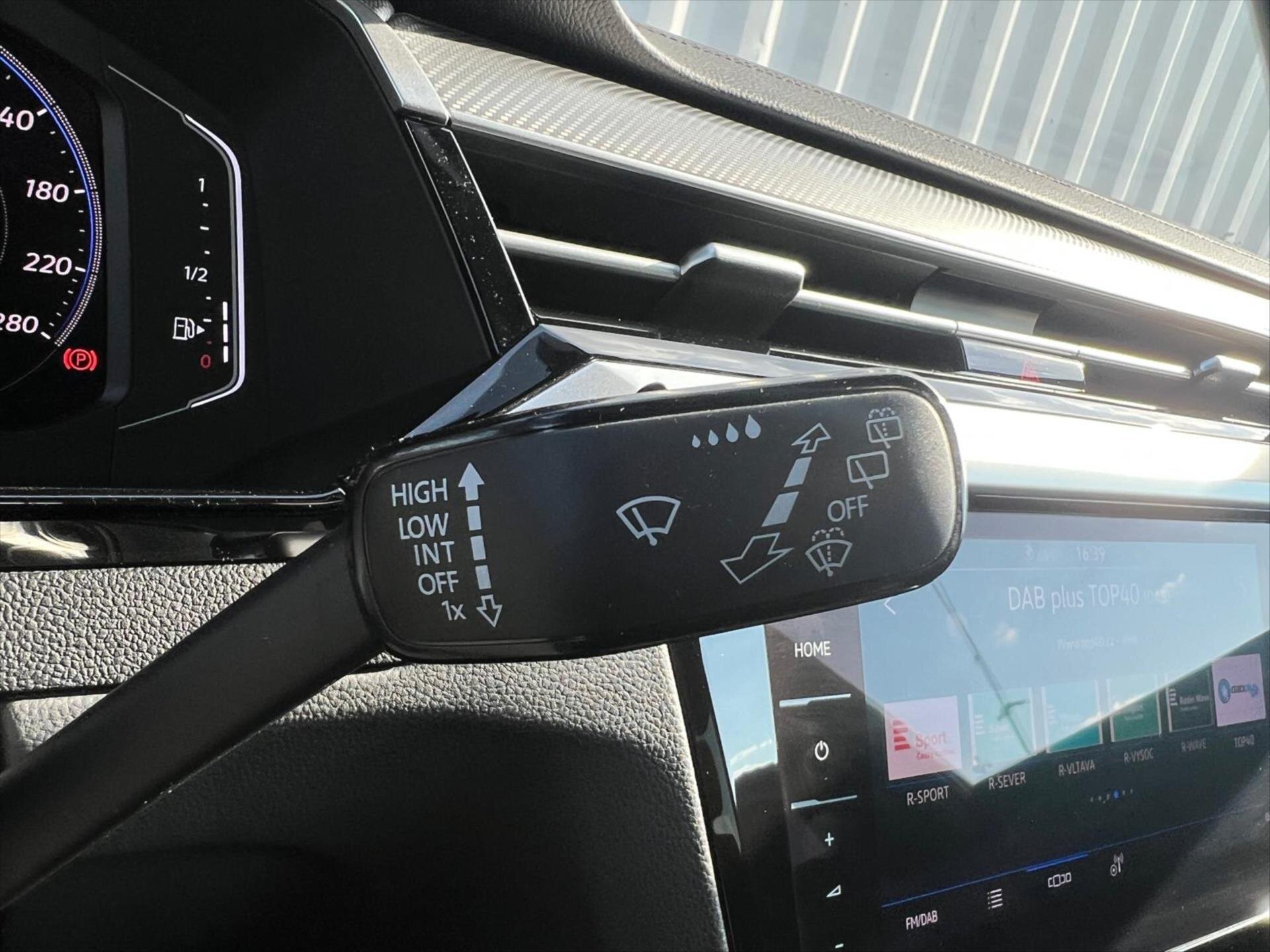 Volkswagen Arteon Kombi 2,0 l 147 kw