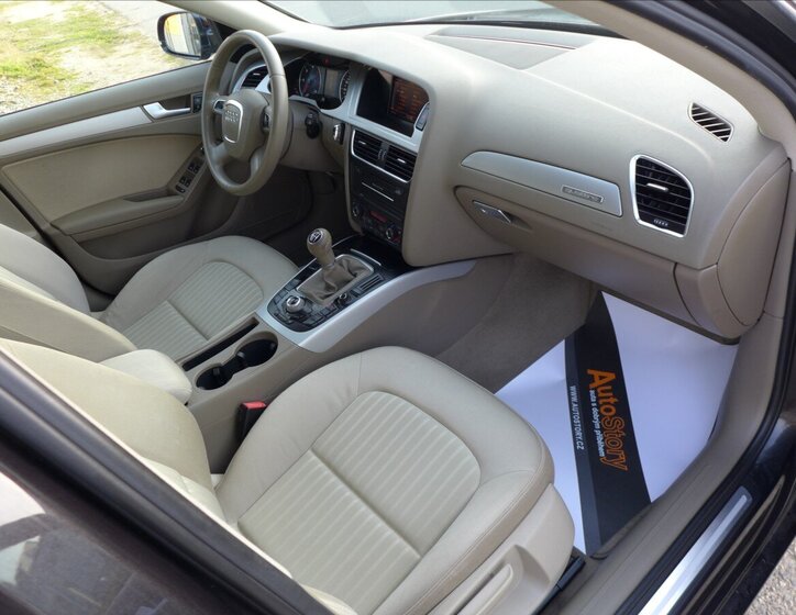 Audi A4 Kombi 2,0 l 105 kw