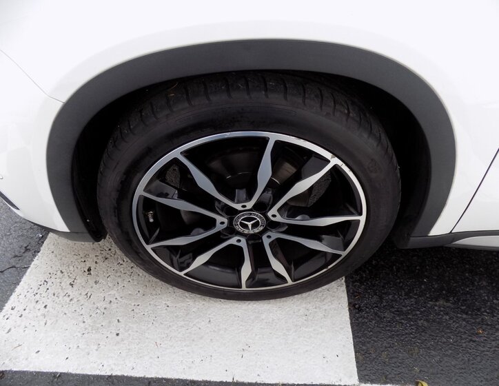 Mercedes-Benz GLA 36