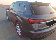 Audi Q7 Kombi 0,0 210 kw