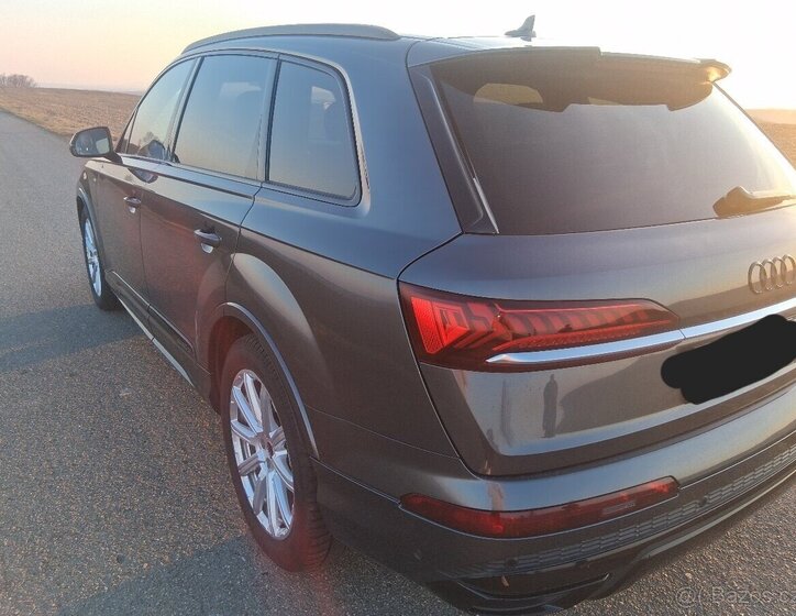 Audi Q7 Kombi 0,0 210 kw