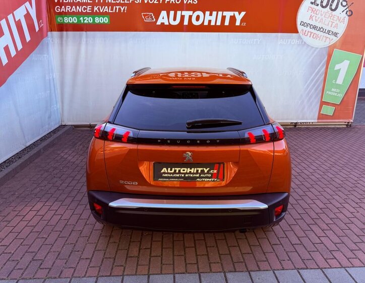 Peugeot 2008 Hatchback 1,2 l 74 kw