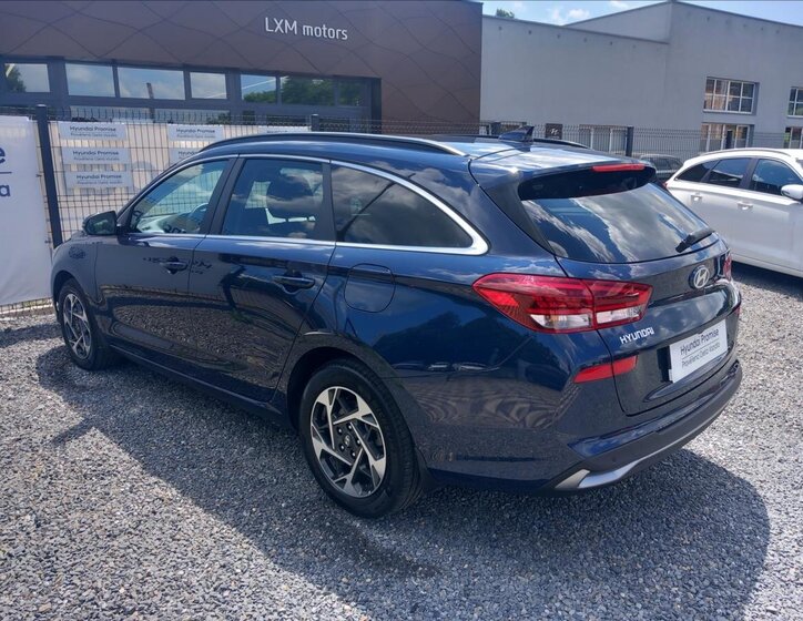 Hyundai i30 Kombi 998,0 73 kw