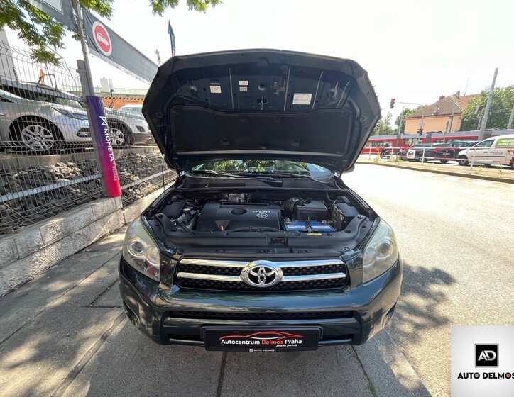 Toyota RAV4 44