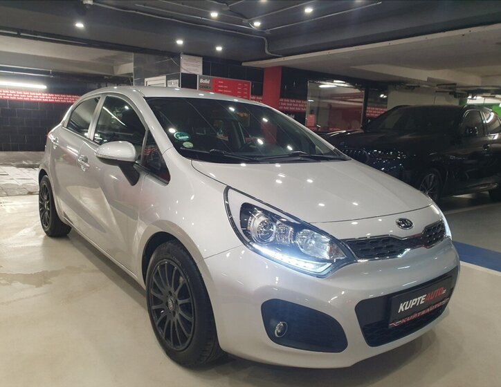 KIA Rio Hatchback 1,4 l 66 kw