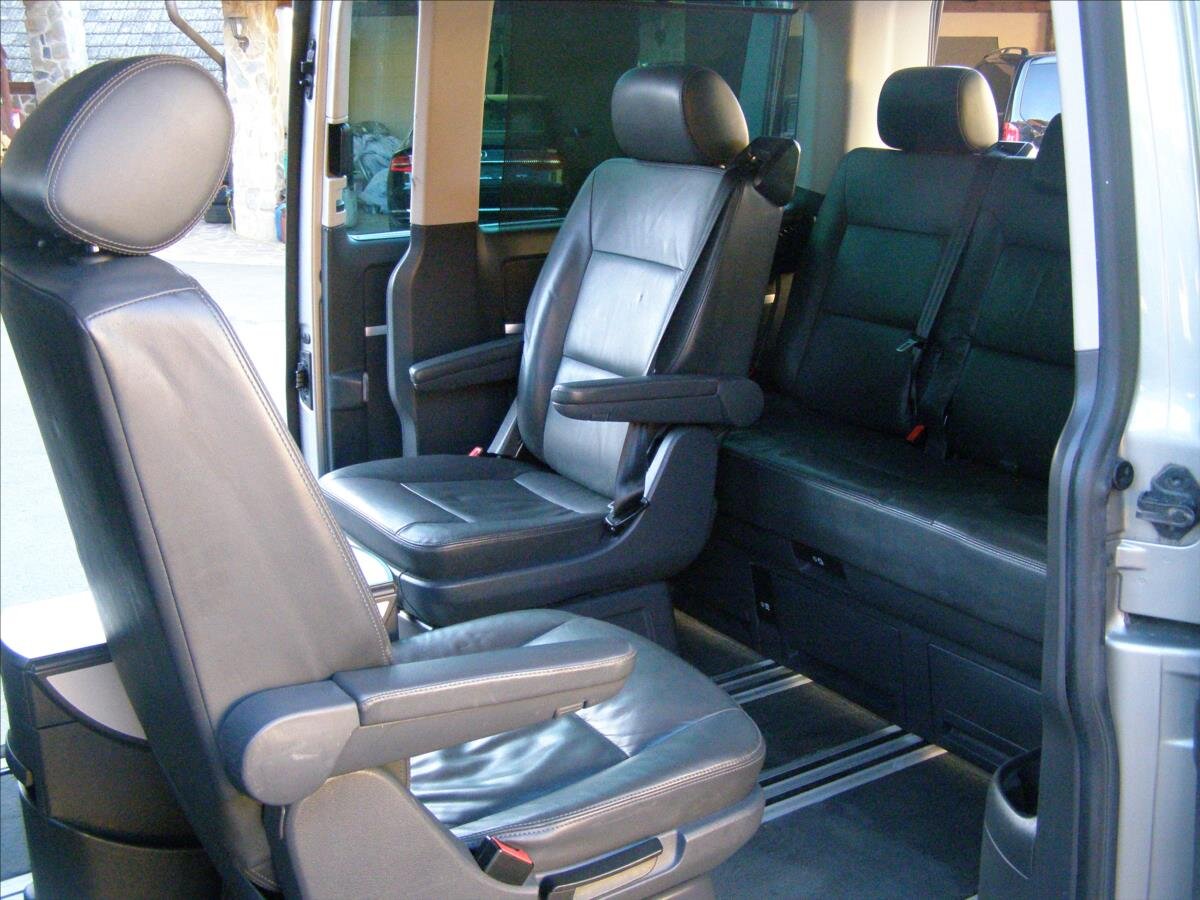 Volkswagen Multivan MPV 2,0 l 132 kw