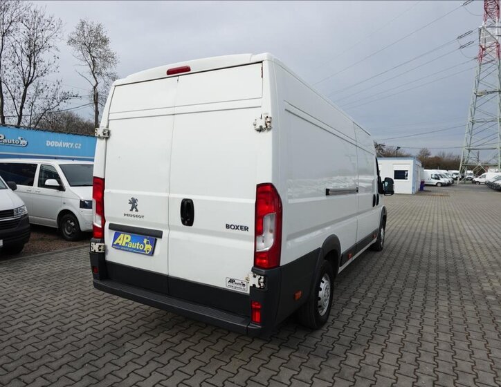 Peugeot Boxer Ostatní 2,0 l 96 kw