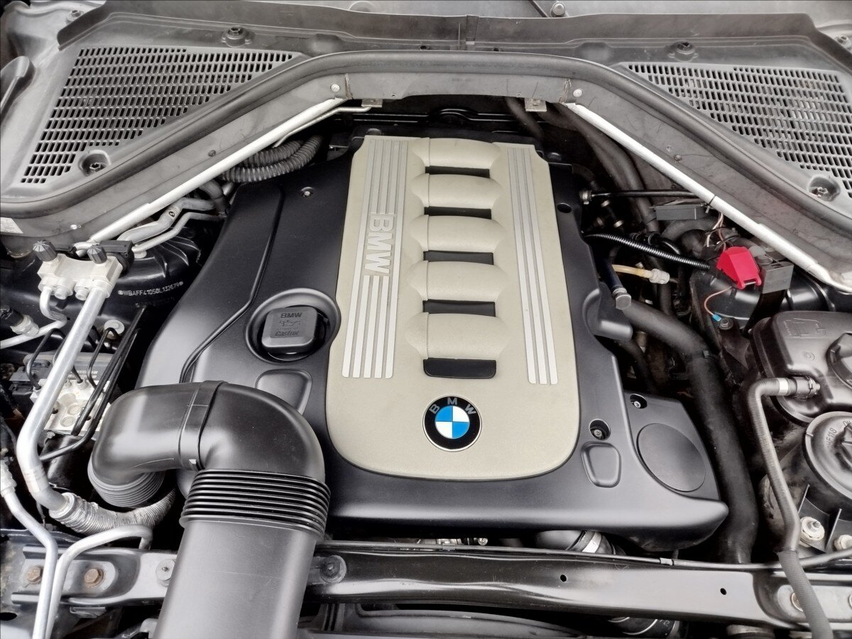 BMW X5 SUV / Terénní 3,0 l 173 kw