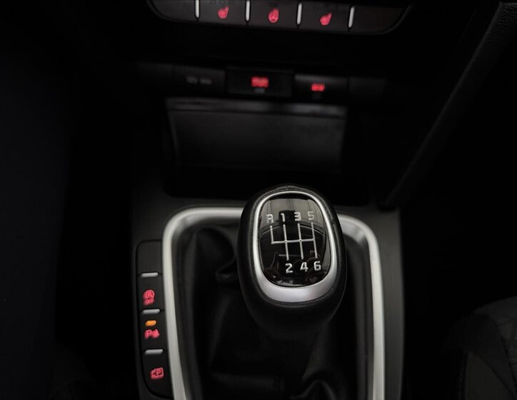 KIA Ceed Hatchback 998,0 73 kw