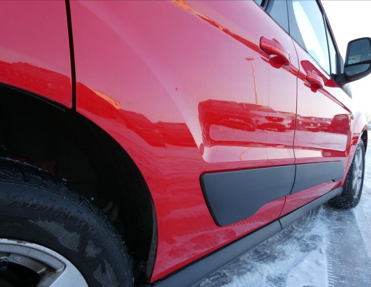 Ford Tourneo Connect MPV 998,0 74 kw