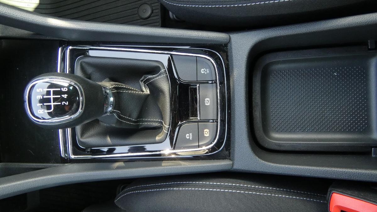 Škoda Karoq SUV / Terénní 1,5 l 110 kw