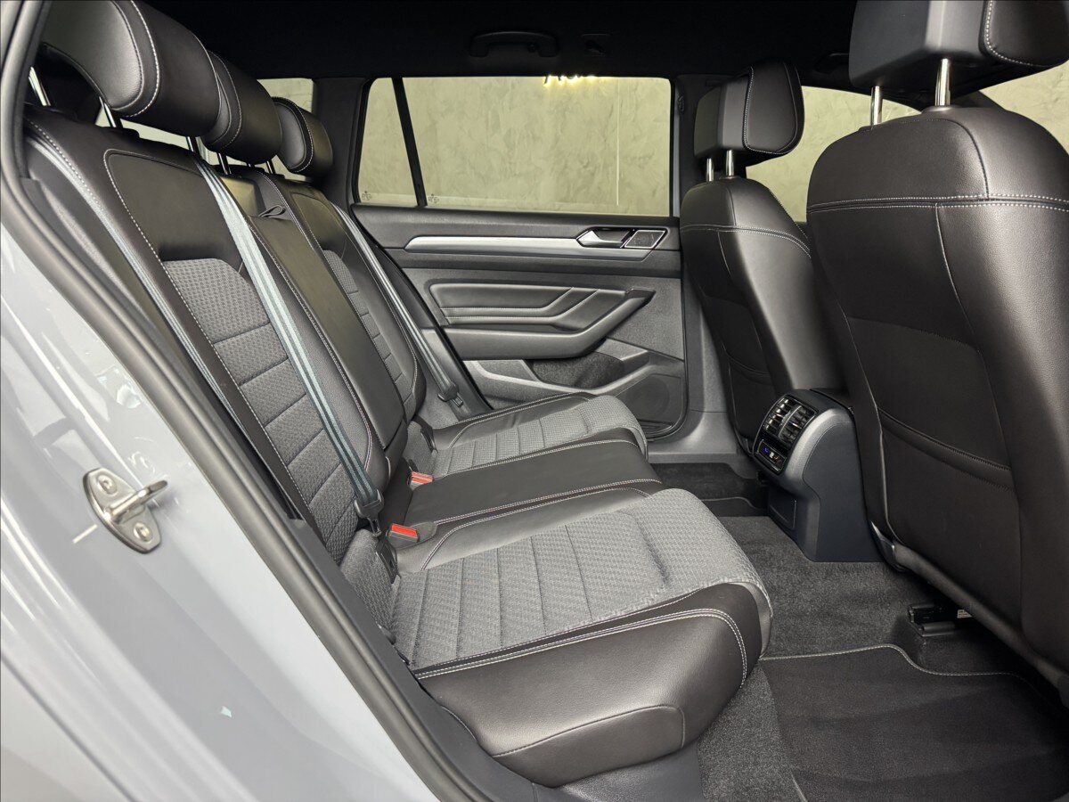 Volkswagen Passat Kombi 2,0 l 110 kw