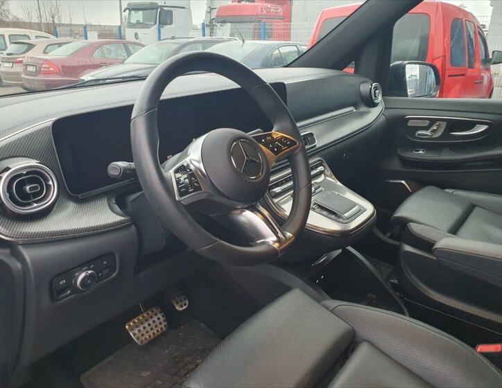 Mercedes-Benz Třídy V 6