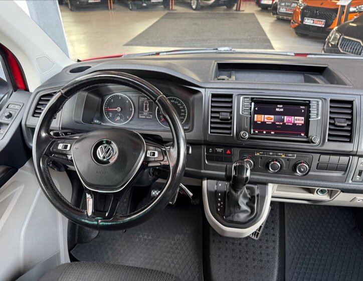 Volkswagen Transporter 13