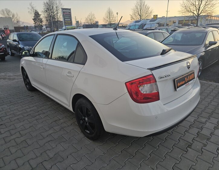 Škoda Rapid Sedan / Limuzína 1,2 l 81 kw