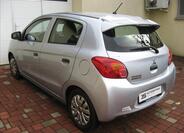 Mitsubishi Space Star 10