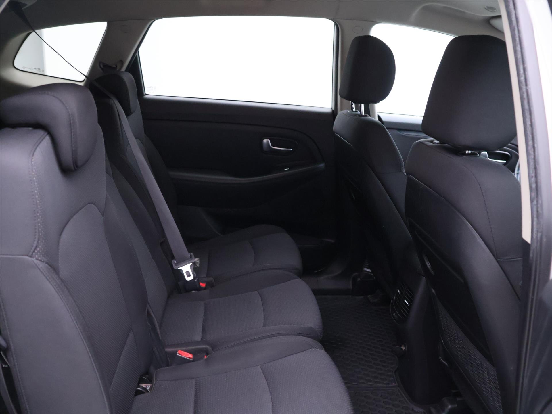 KIA Carens MPV 1,7 l 85 kw