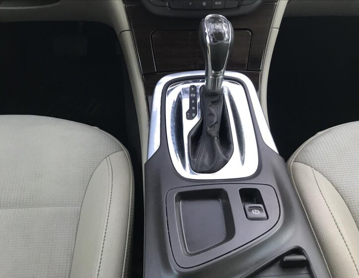 Opel Insignia Kombi 2,0 l 96 kw