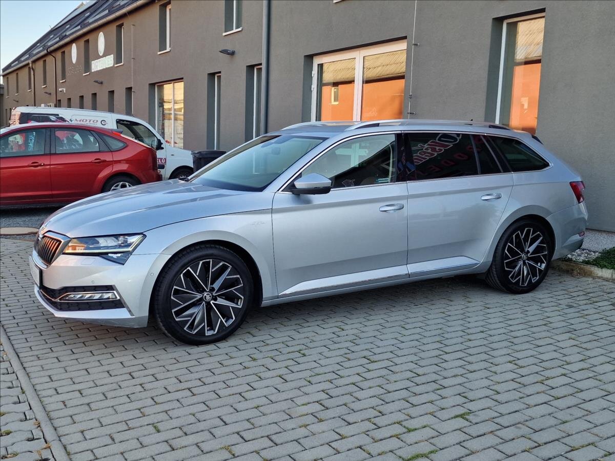 Škoda Superb Kombi 2,0 l 147 kw