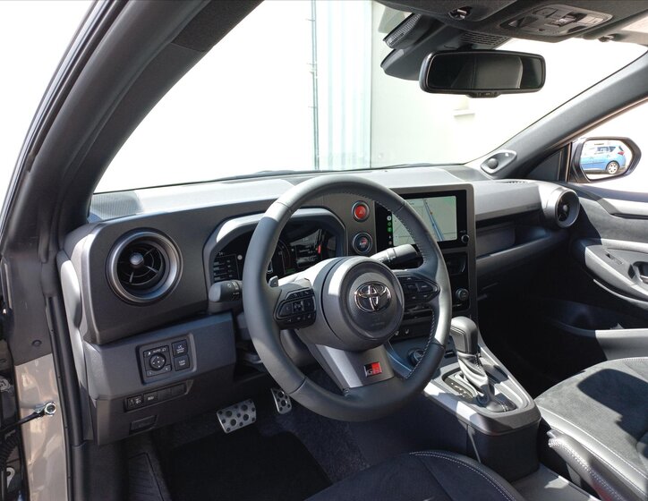 Toyota GR Yaris Hatchback 1,6 l 206 kw