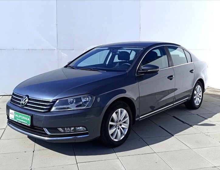 Volkswagen Passat Sedan 1,4 l 110 kw